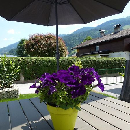 Detached Chalet Close To The Ski Area Villa Bruck an der Grossglocknerstrasse Luaran gambar