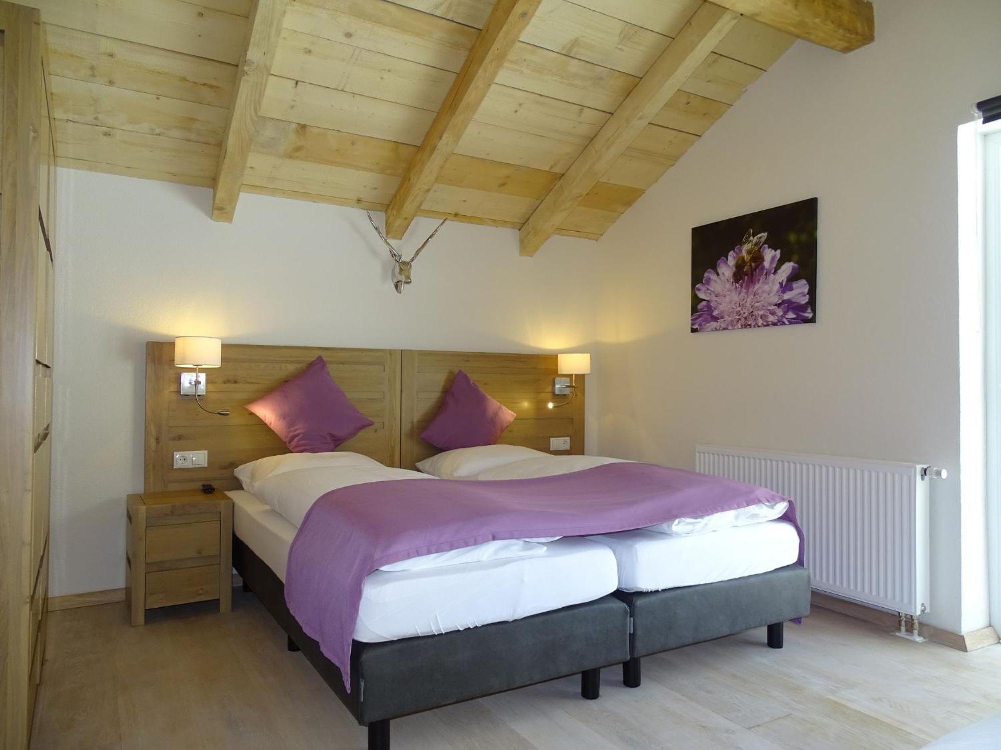 Detached Chalet Close To The Ski Area Villa Bruck an der Grossglocknerstrasse Luaran gambar